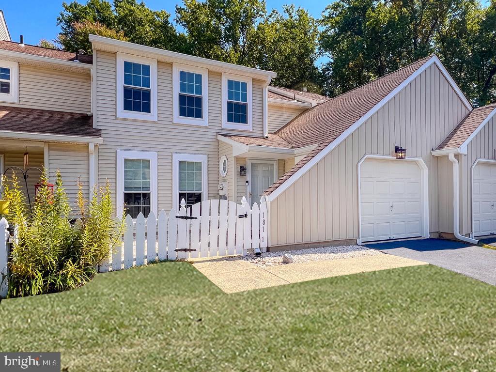 1811 Morris Circle, Southampton