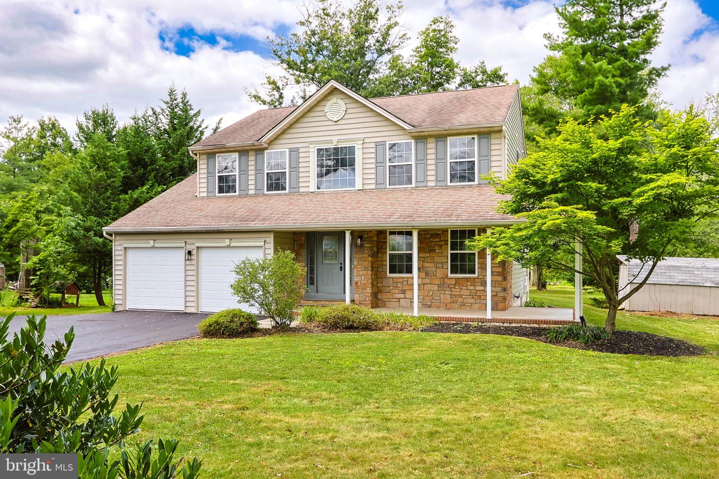 5587 Stump Road, Pipersville