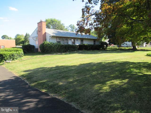 6219 Hulmeville Road, Bensalem