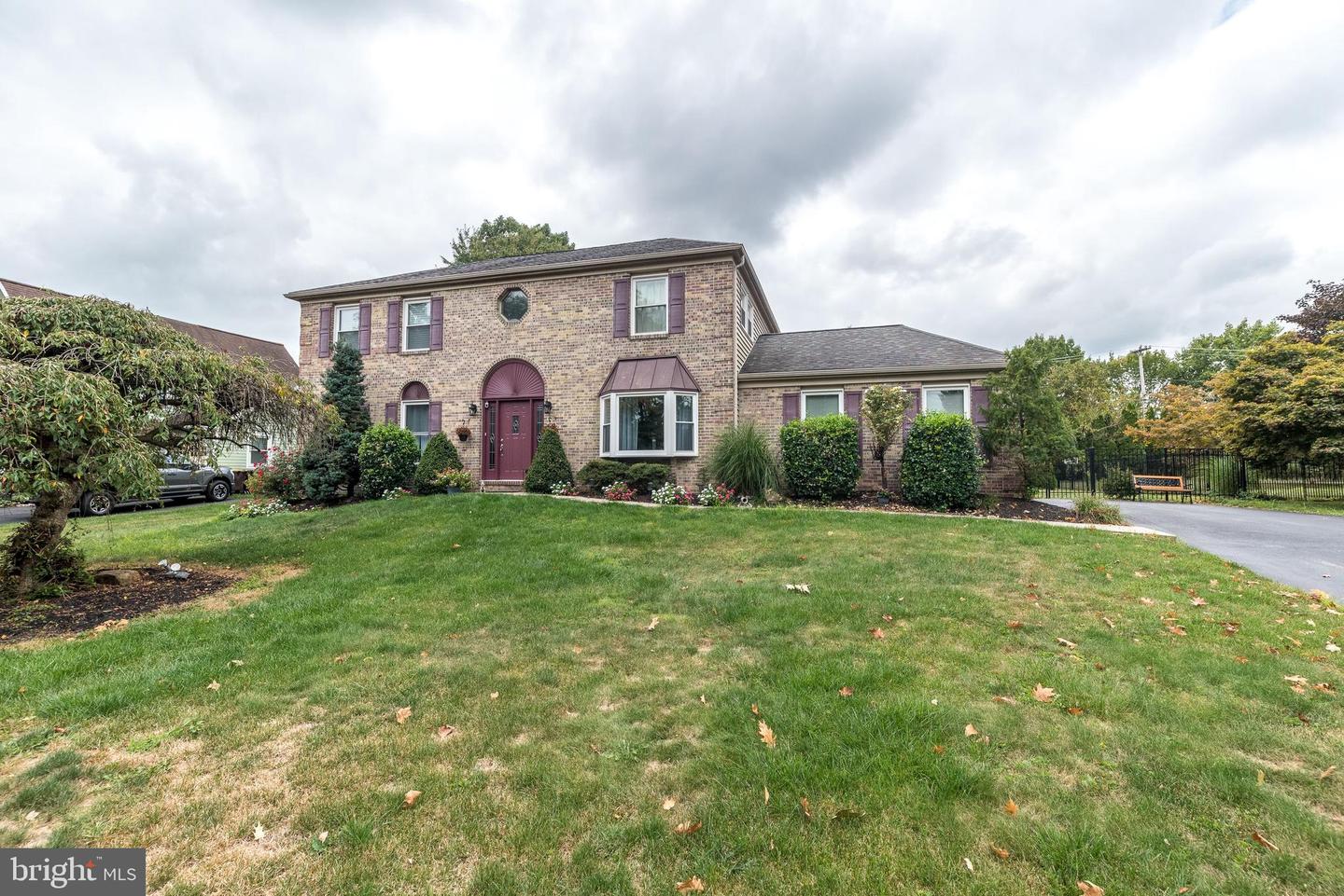 2204 Club House Circle, Jamison