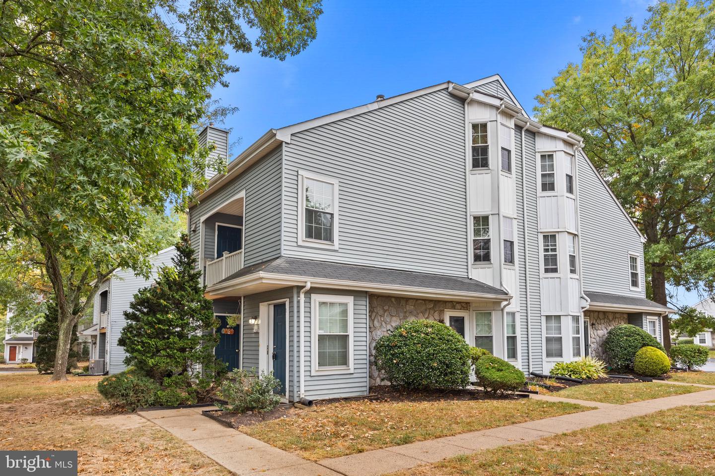 23017 Hopkins Court, Southampton