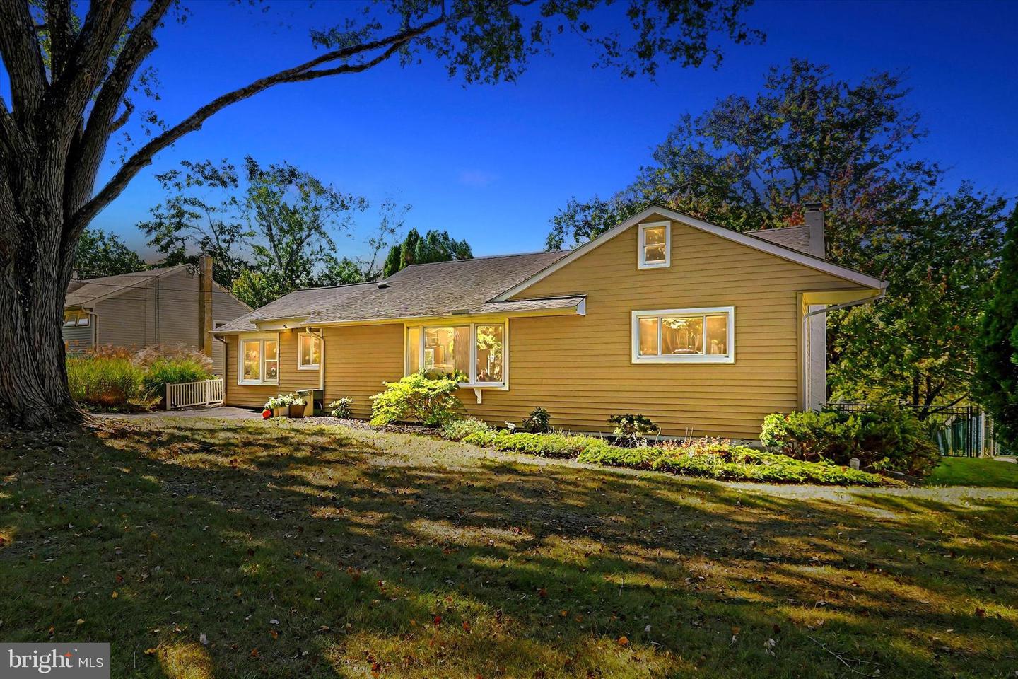 11 Fairway Drive, Yardley