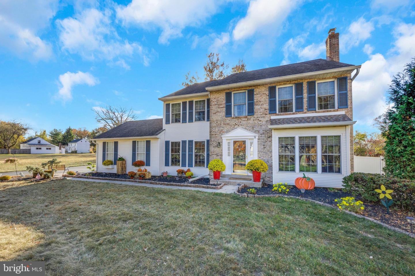 1602 Penn Oak Circle, Yardley