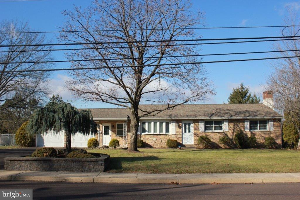 317 E Branch Road, Sellersville