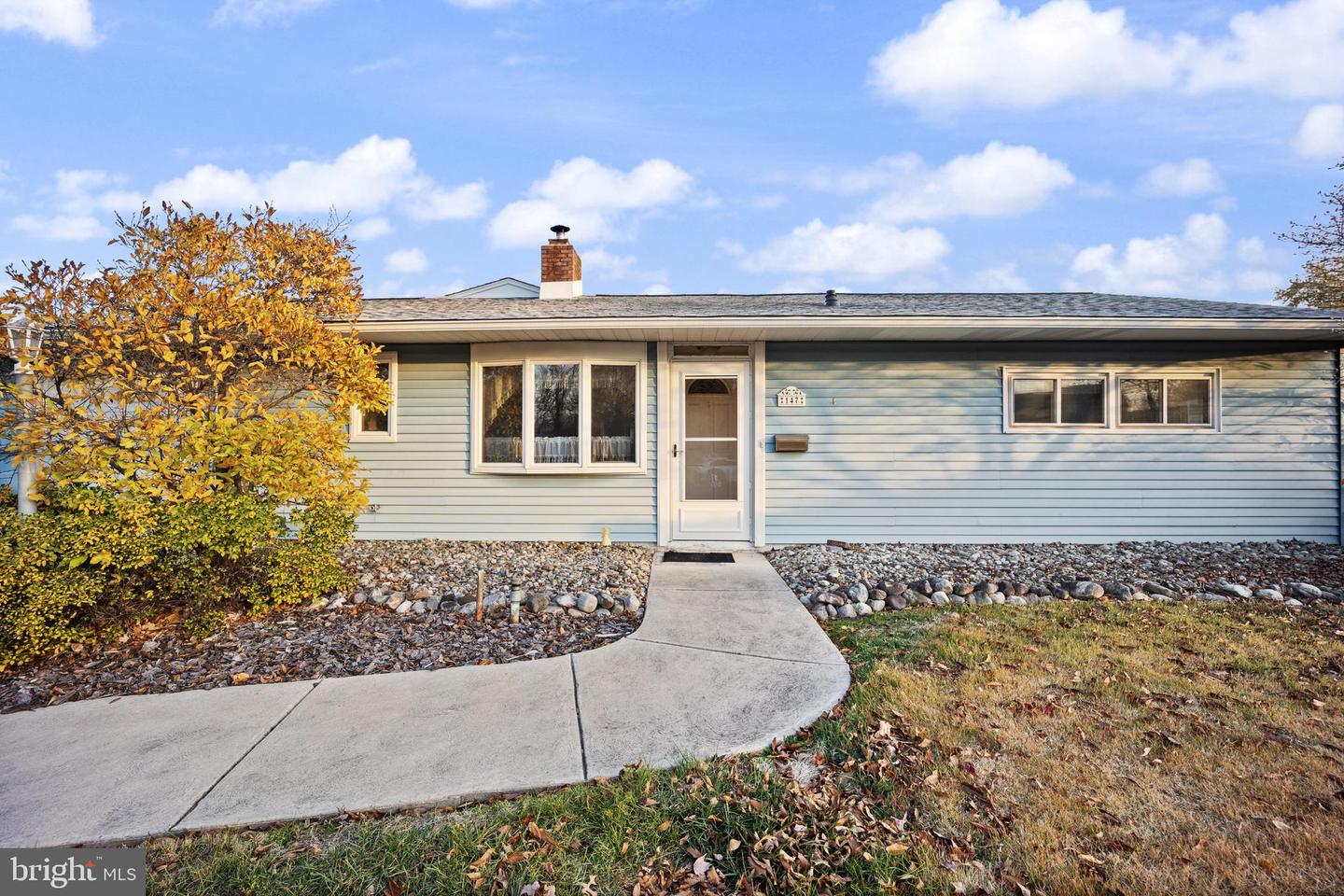 147 Willow Drive, Levittown