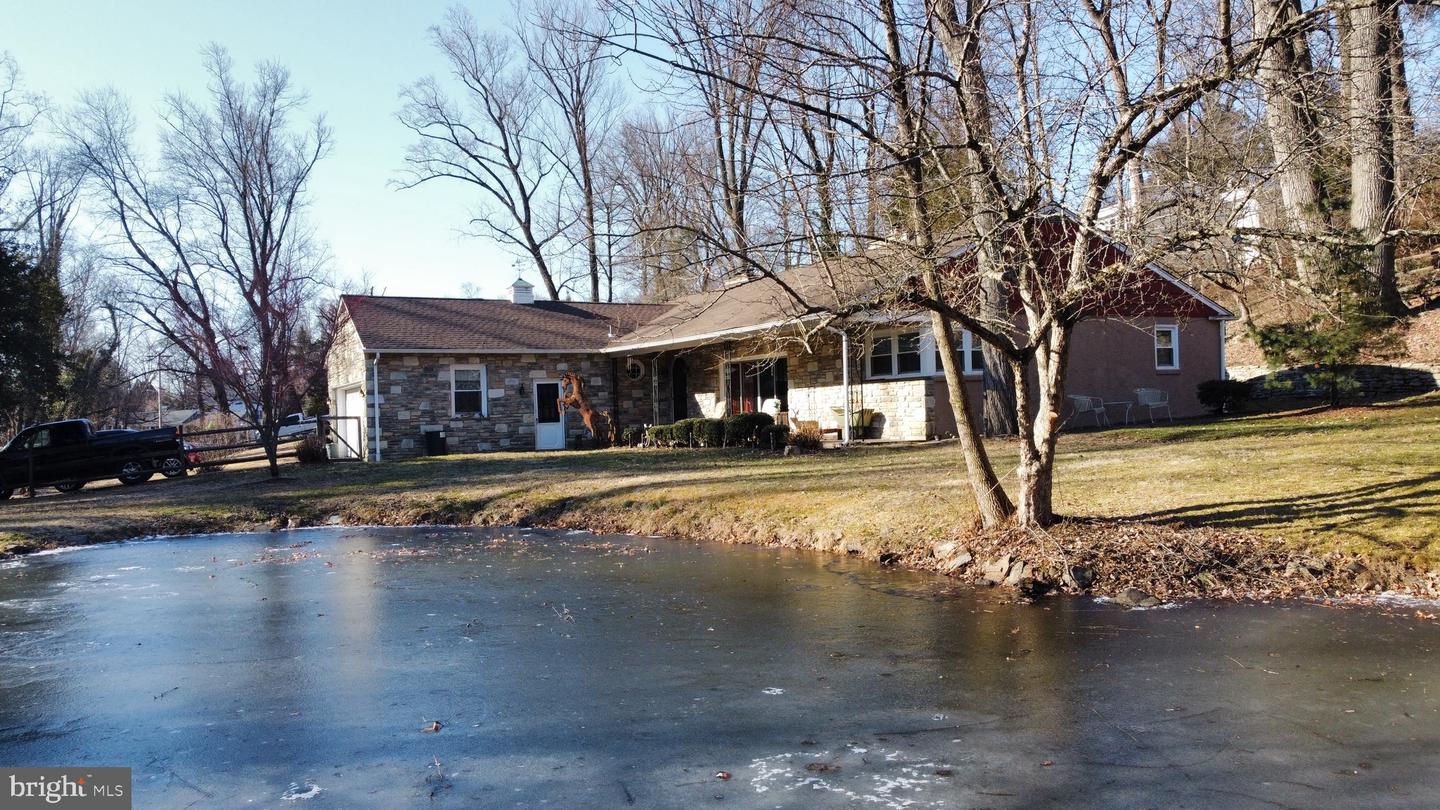 60 Winding Lane, Feasterville Trevose