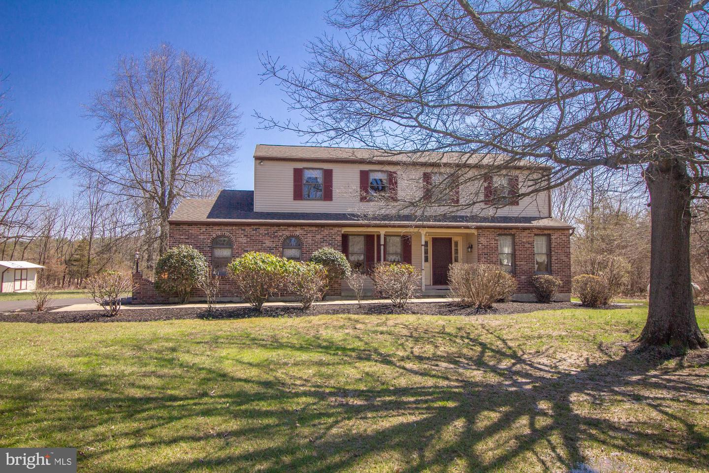 5390 N Branch Road, Pipersville
