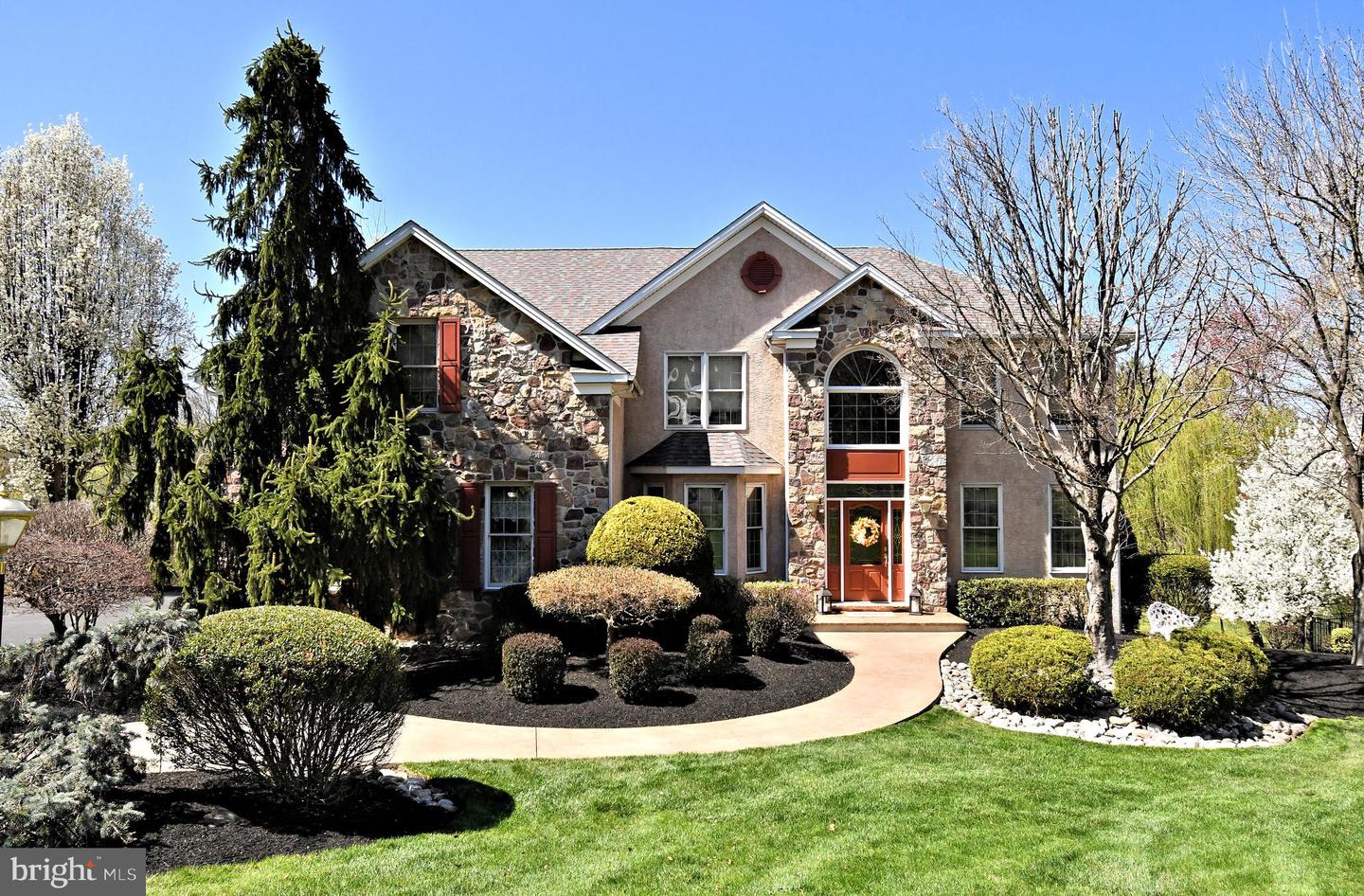 38 W Bellwood Drive, Holland