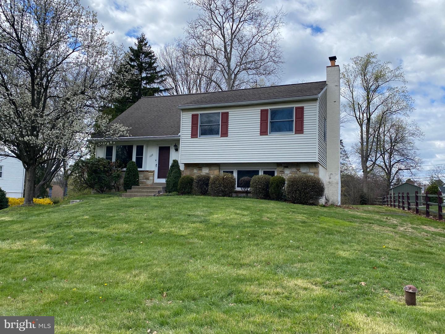 123 Cornwall Drive, Chalfont