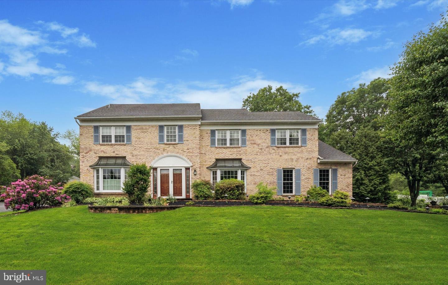 2002 Country Club Drive, Doylestown