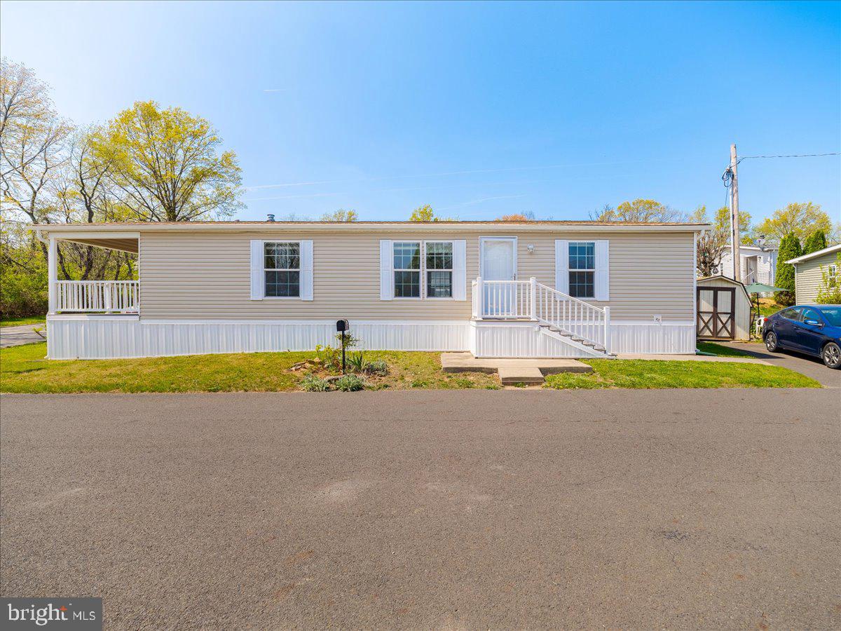 3226 Azalea Avenue, Feasterville Trevose