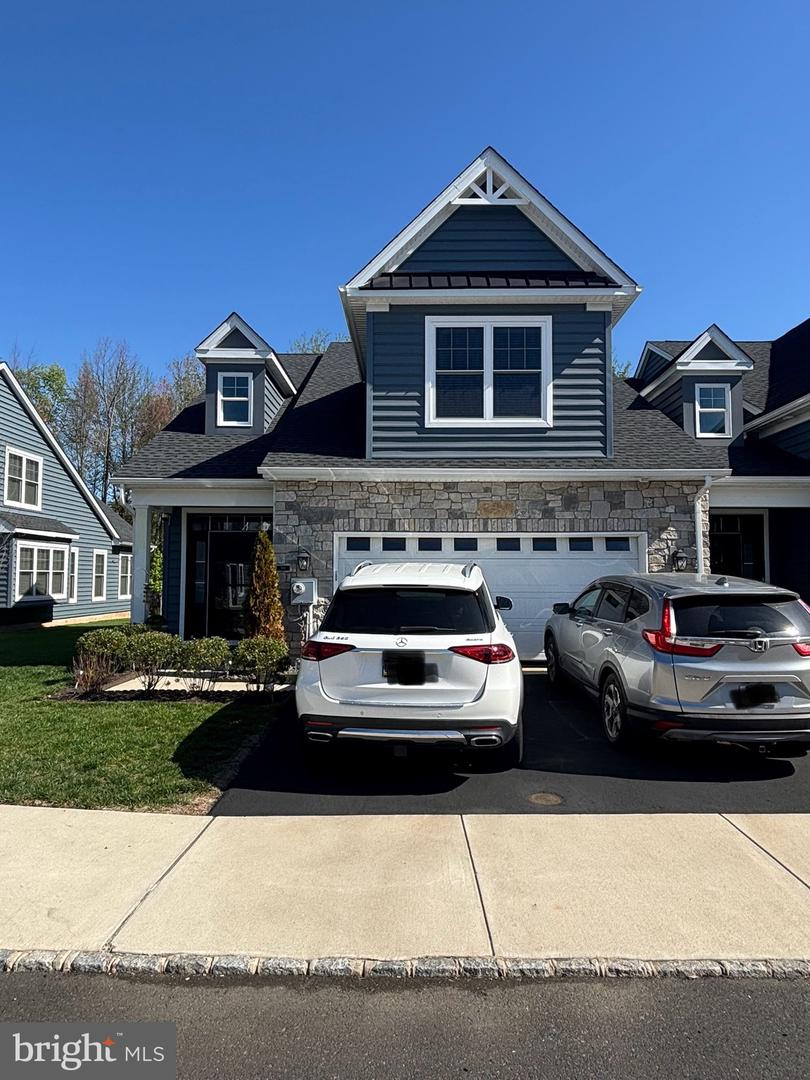 916 Holden Court, Warminster