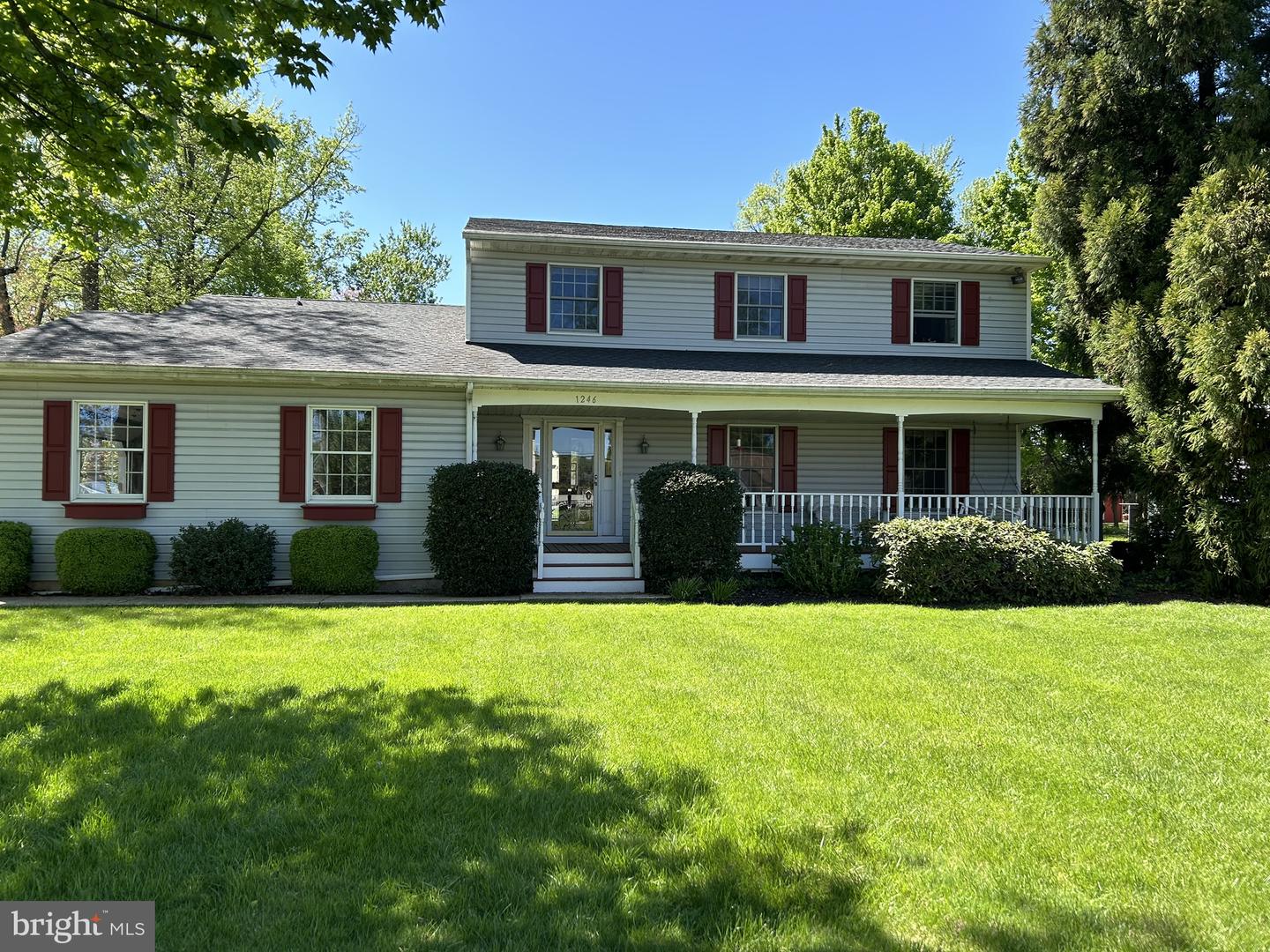 1246 Center Street, Levittown