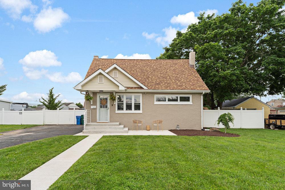 1304 Woodbine Avenue, Bristol