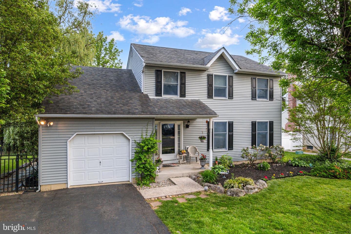 617 Highpointe Circle, Langhorne