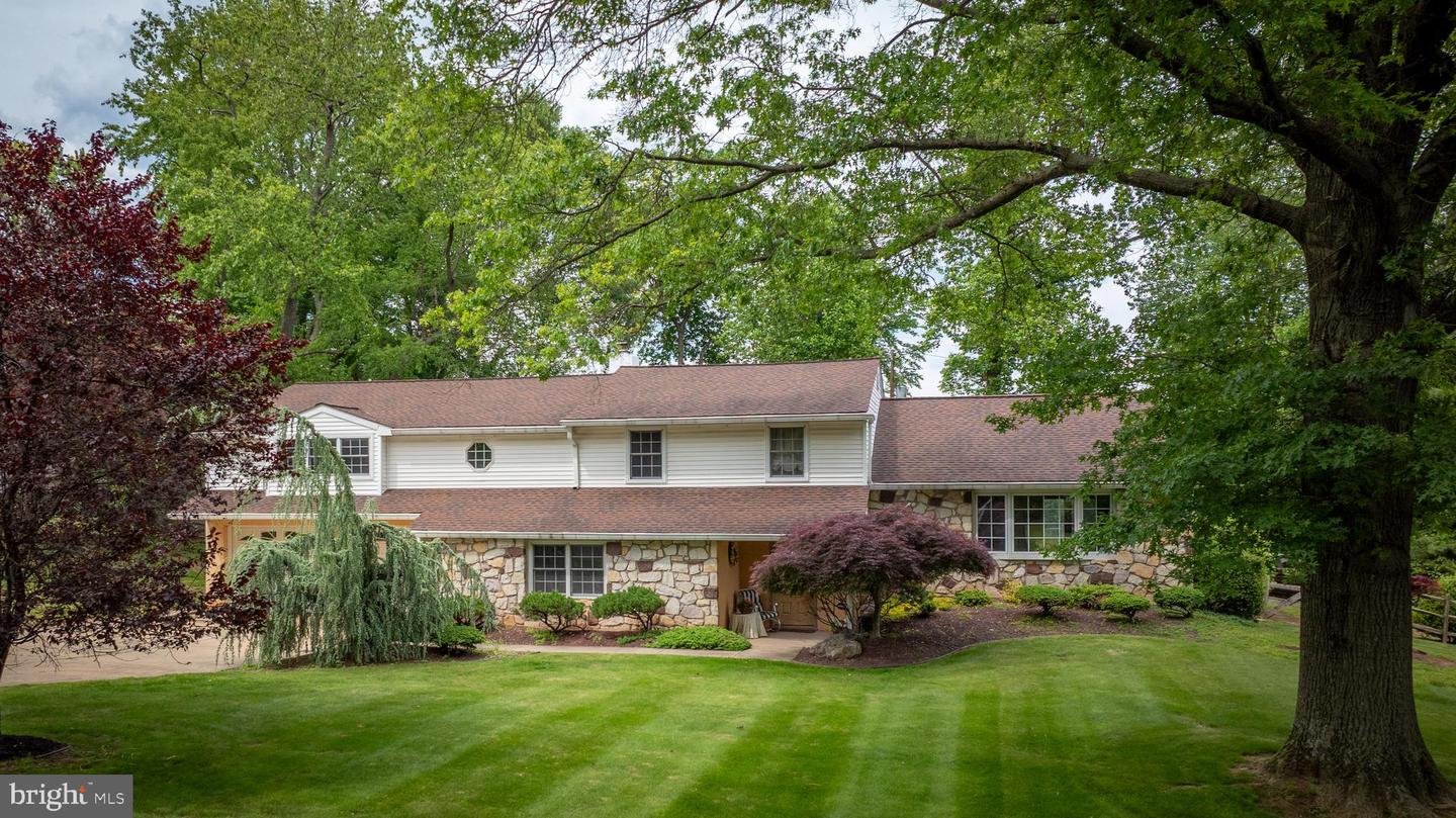 496 Holly Knoll Dr, Churchville