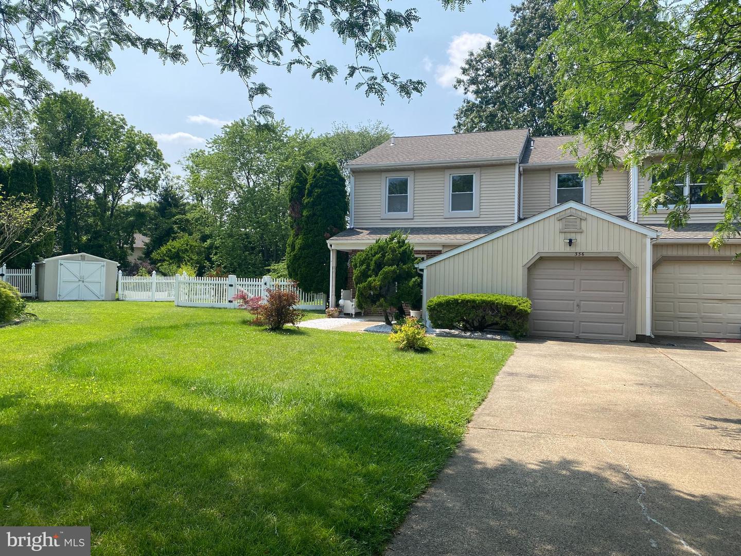 336 Tall Meadow Lane, Yardley
