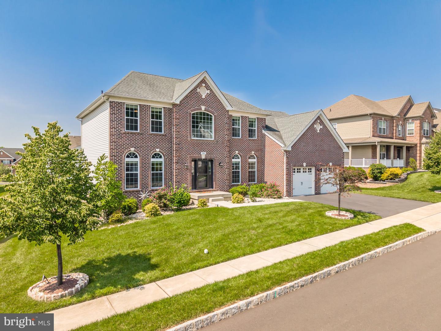 1361 Memorial Drive, Warwick