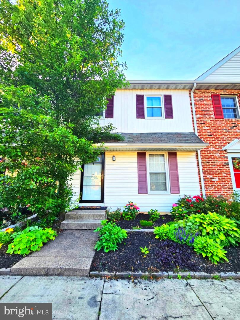 4 Washington Square, Doylestown
