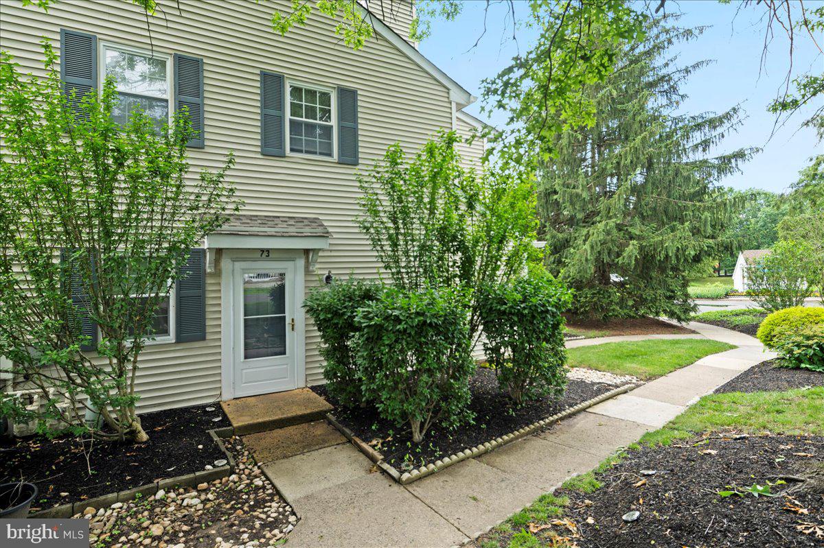 73 Belmont Station, Southampton