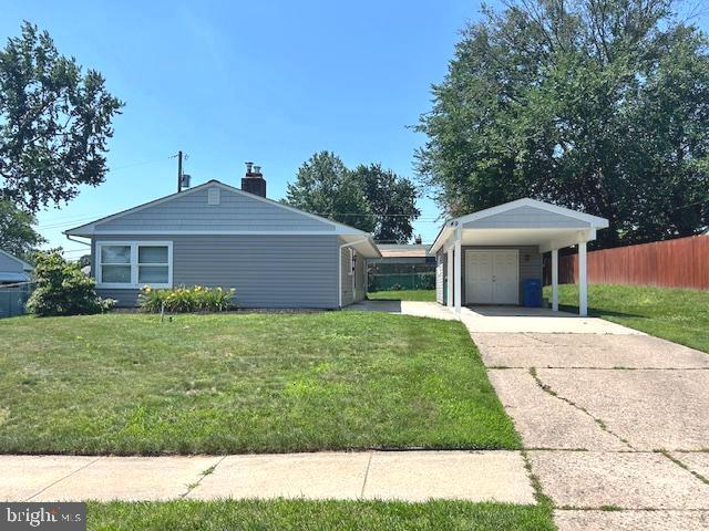 49 Mistletoe Lane, Levittown