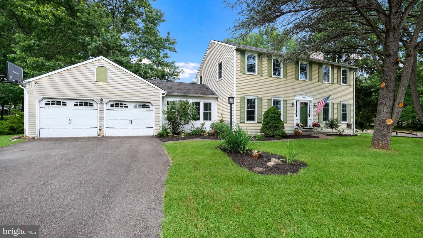 1 Sunnybrook Drive, Doylestown