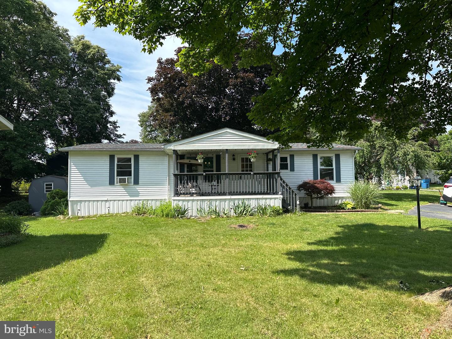 6 Walnut Lane