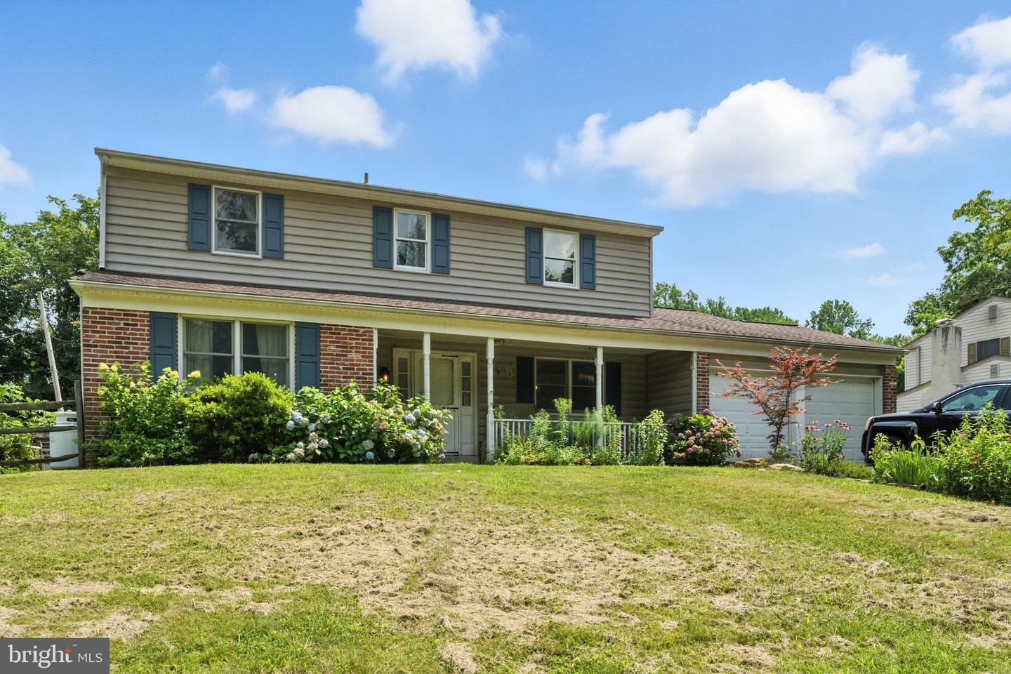 2549 Arrowhead Drive, Feasterville Trevose