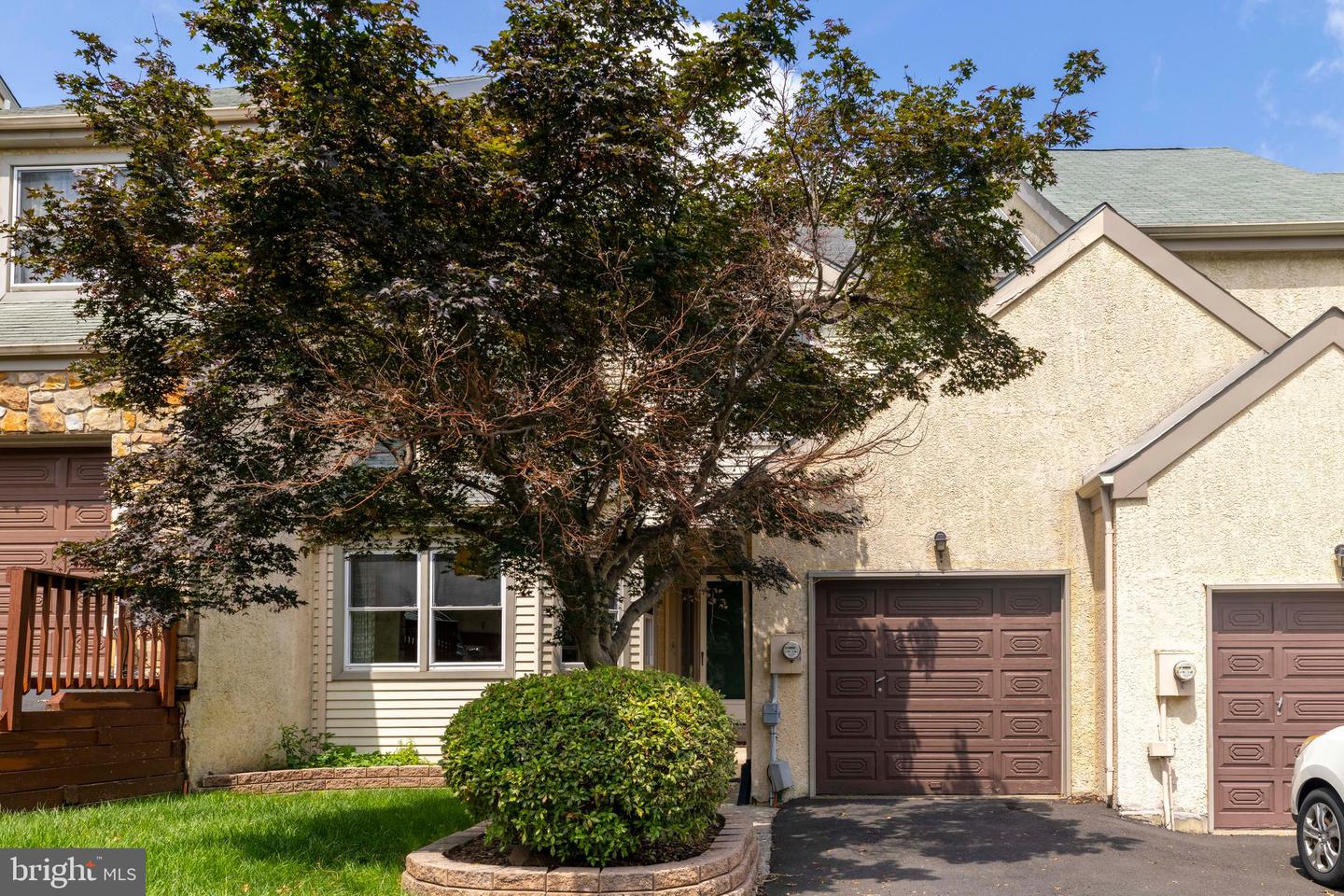 39 W Bellwood Drive, Feasterville Trevose