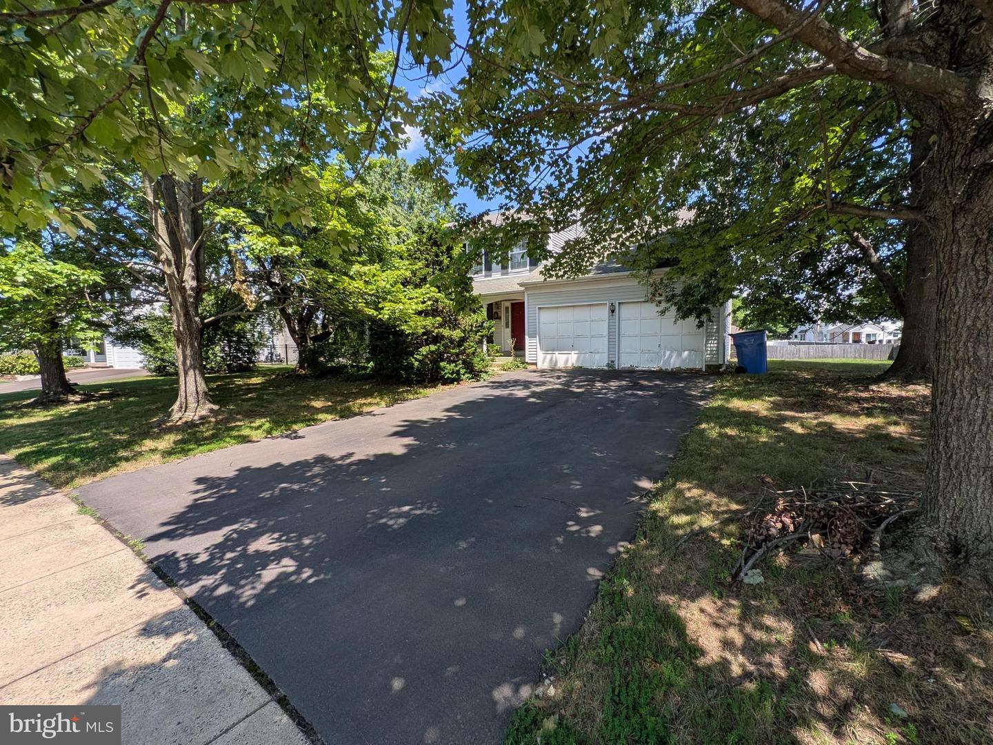 2622 Woodsview Drive, Bensalem