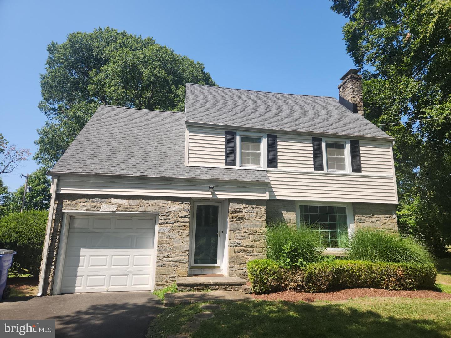 61 N Homestead Drive, Yardley