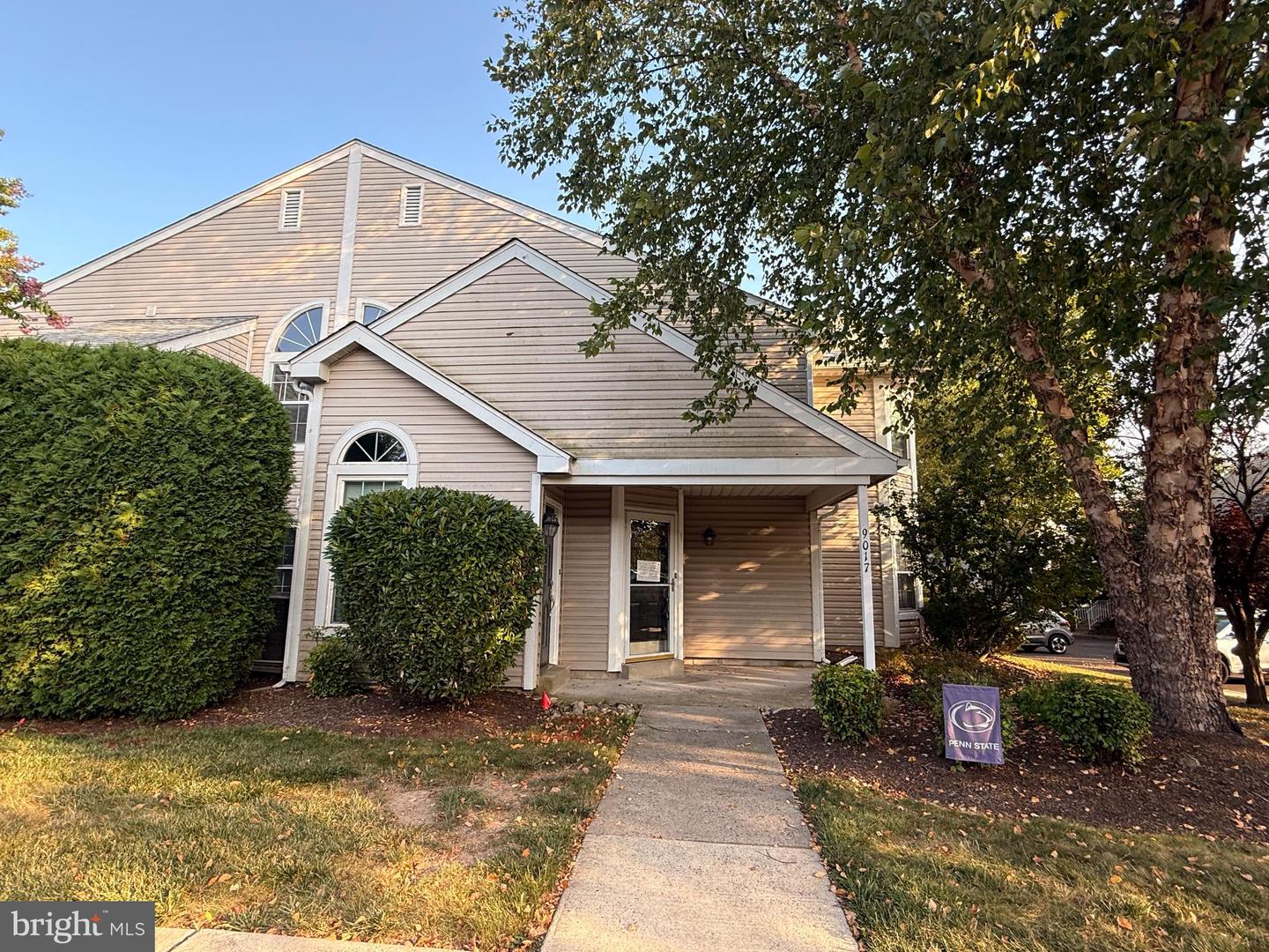 9017 Heritage Place #9, Southampton