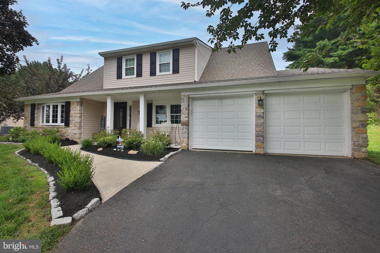 55 Longview Drive, Southampton