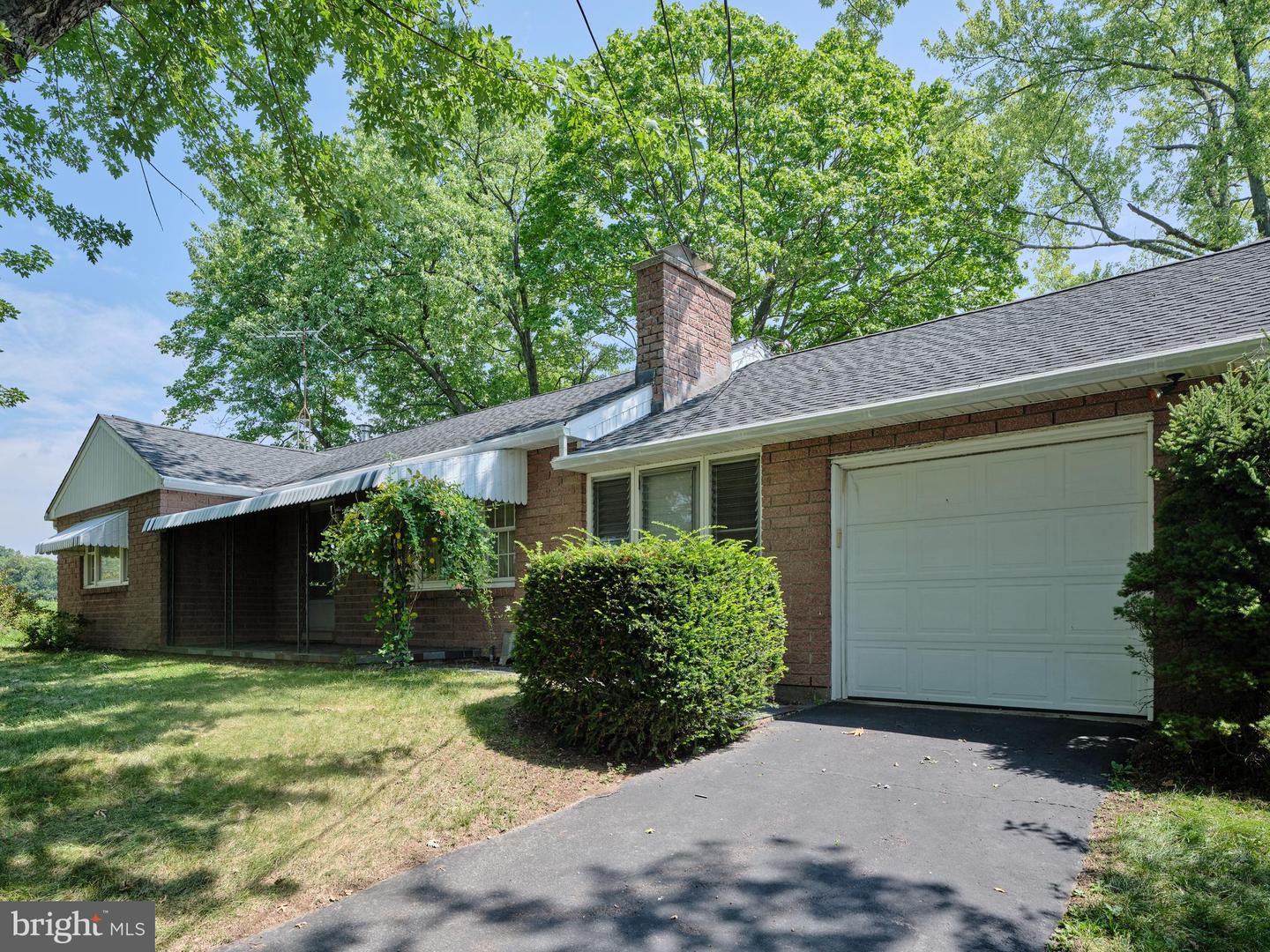 1915 Swamp Road, Quakertown