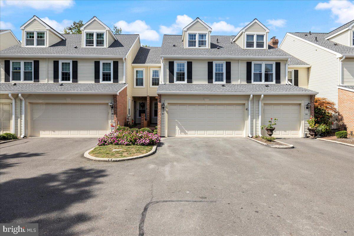 51 Sutphin Pines, Yardley