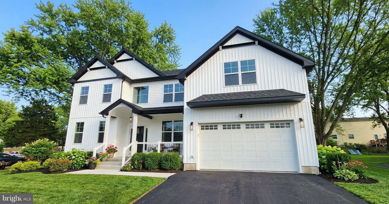 11b Fairview Avenue