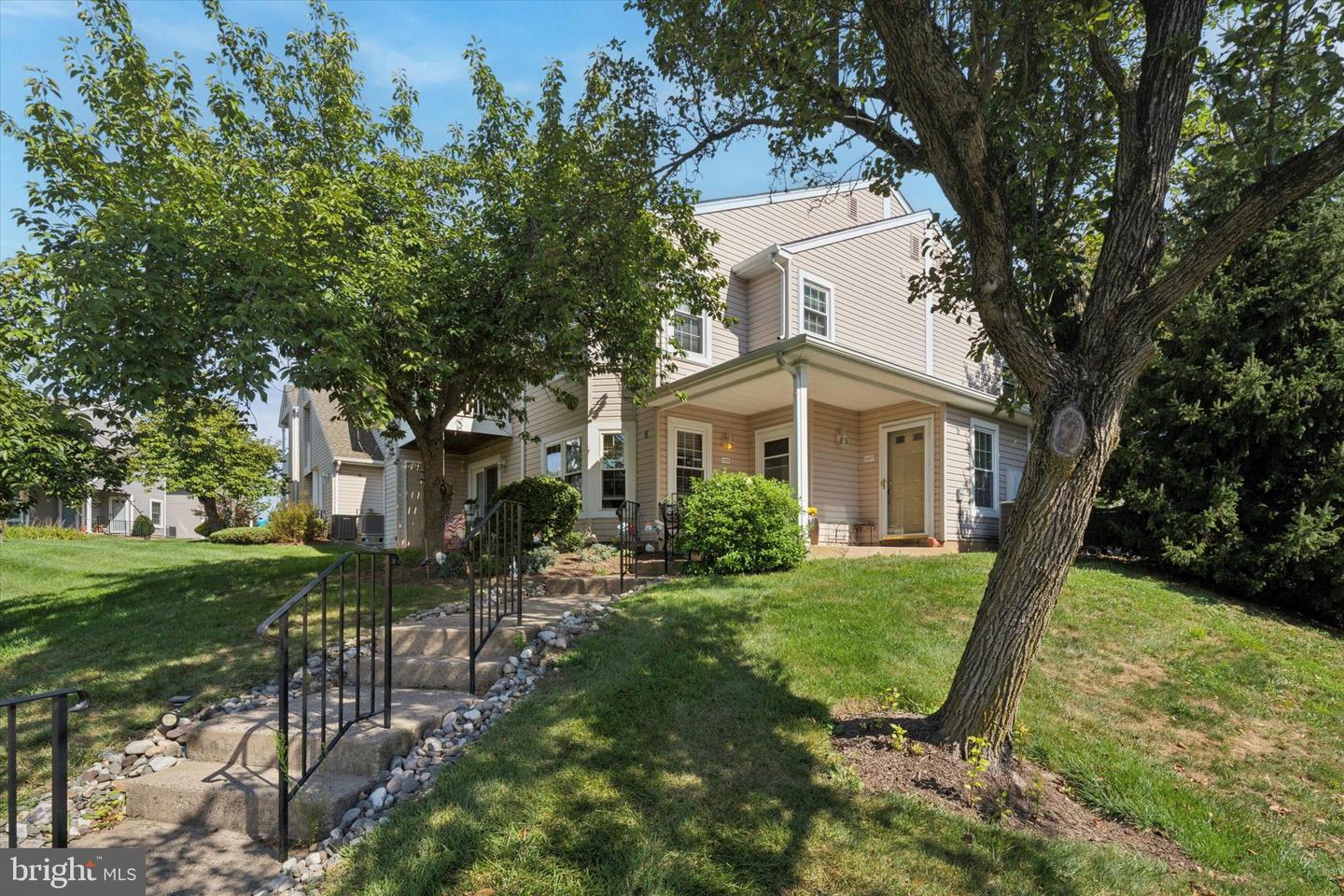 21019 Bennett Place, Southampton