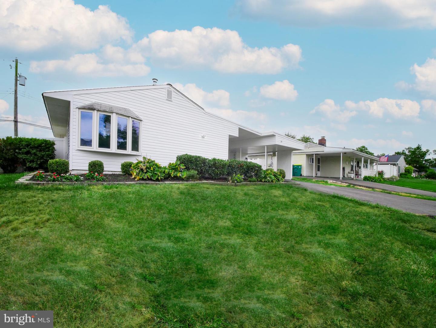 69 Tulip Lane, Levittown
