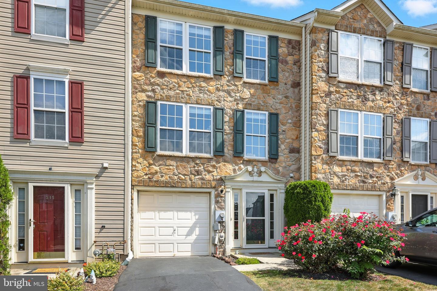 217 Windsor Court, Quakertown