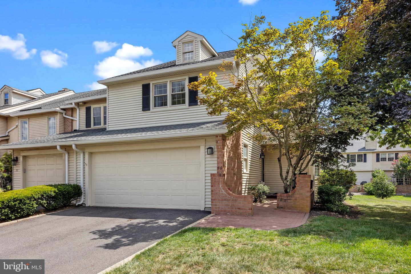 96 Sutphin Pines, Yardley