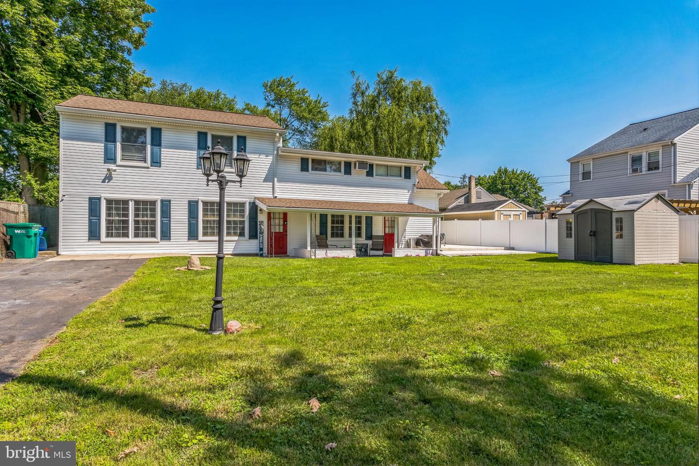 414 Delaware Avenue, Croydon