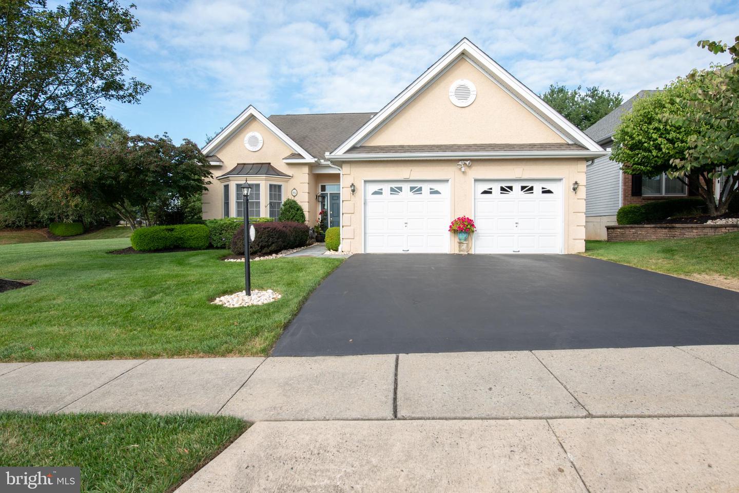 102 Keenan Lane, Holland