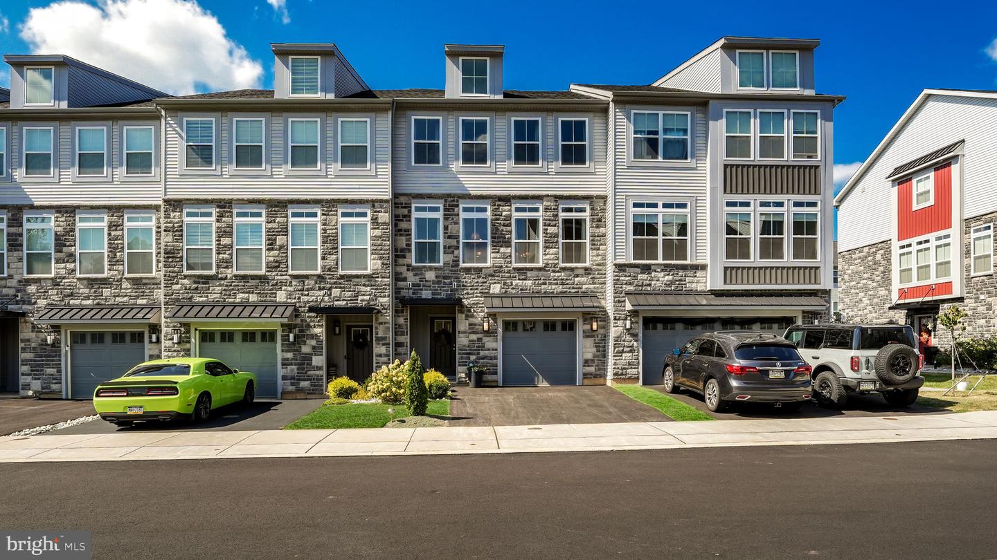 58 Independence Court, Perkasie