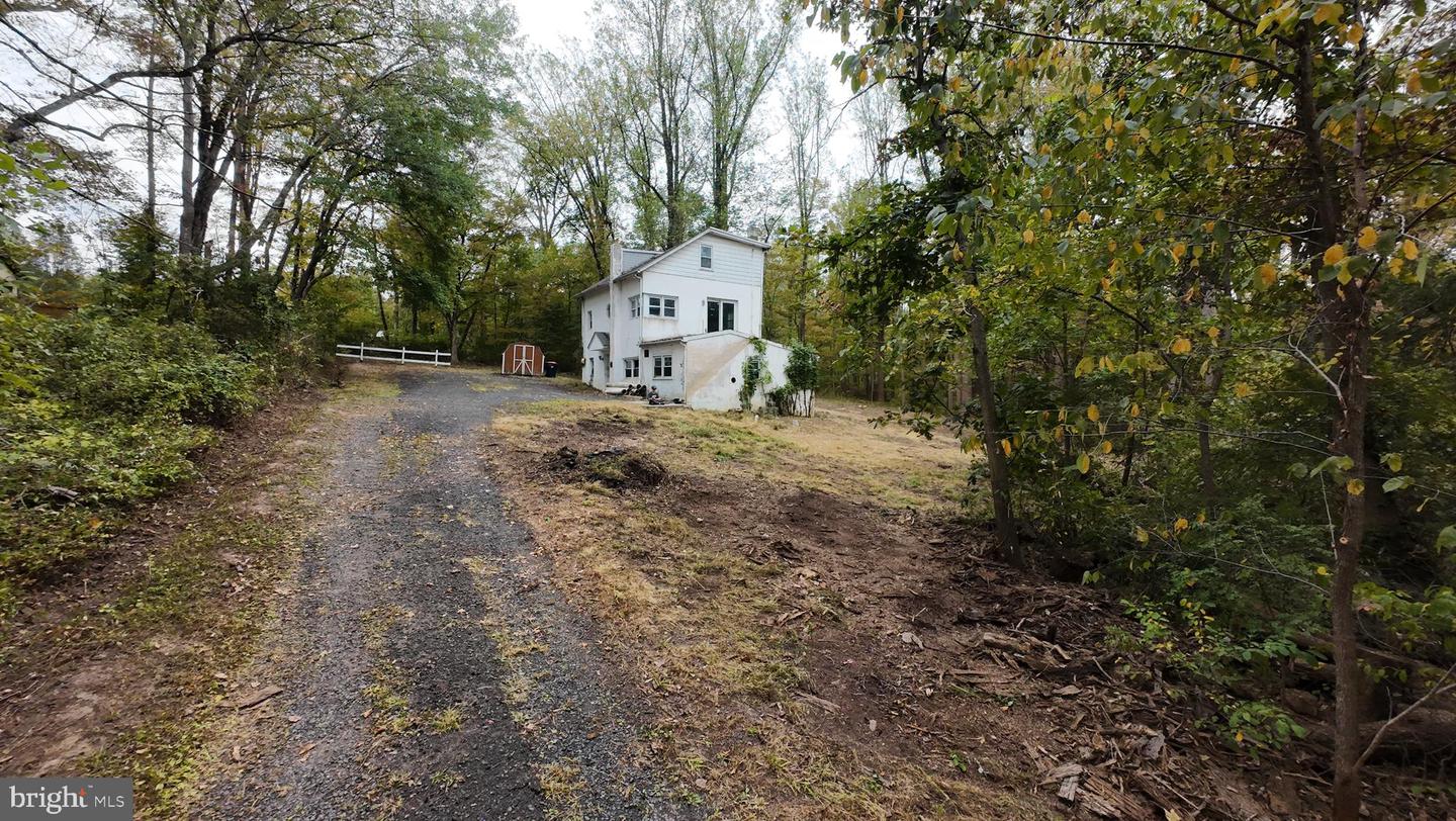 2034 Woodlyn Rd