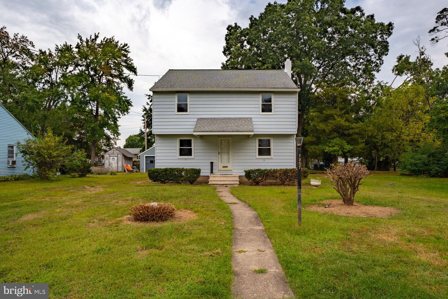 2057 Garfield Avenue, Croydon