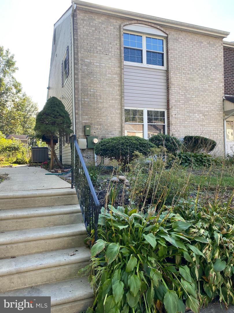 1368 Arundel Way, Bensalem
