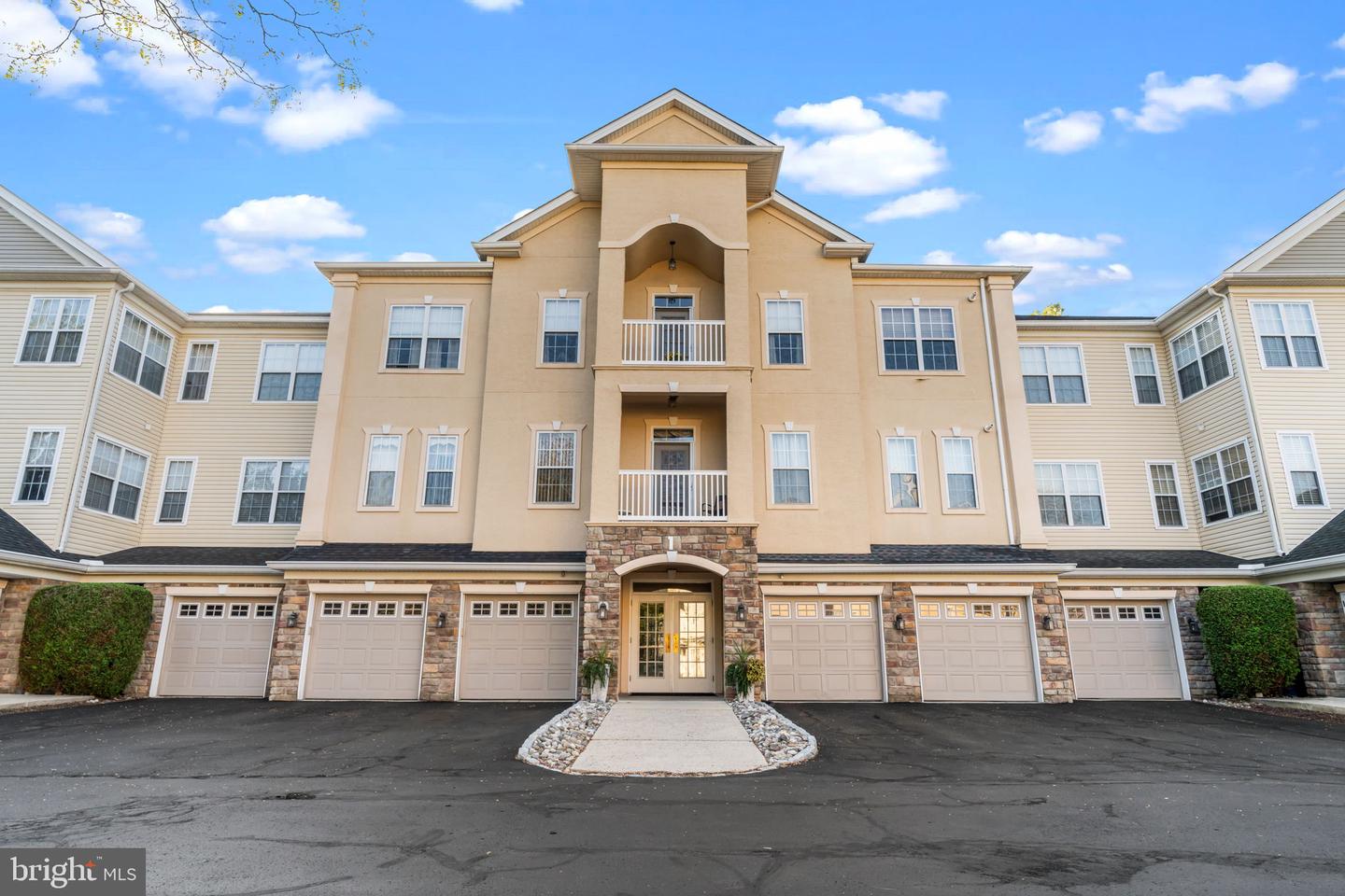 1 Falcon Drive #203, Holland