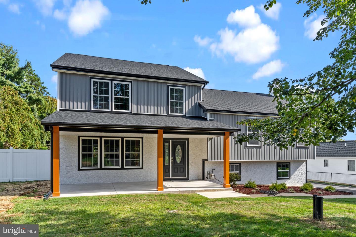 249 New Road, Churchville