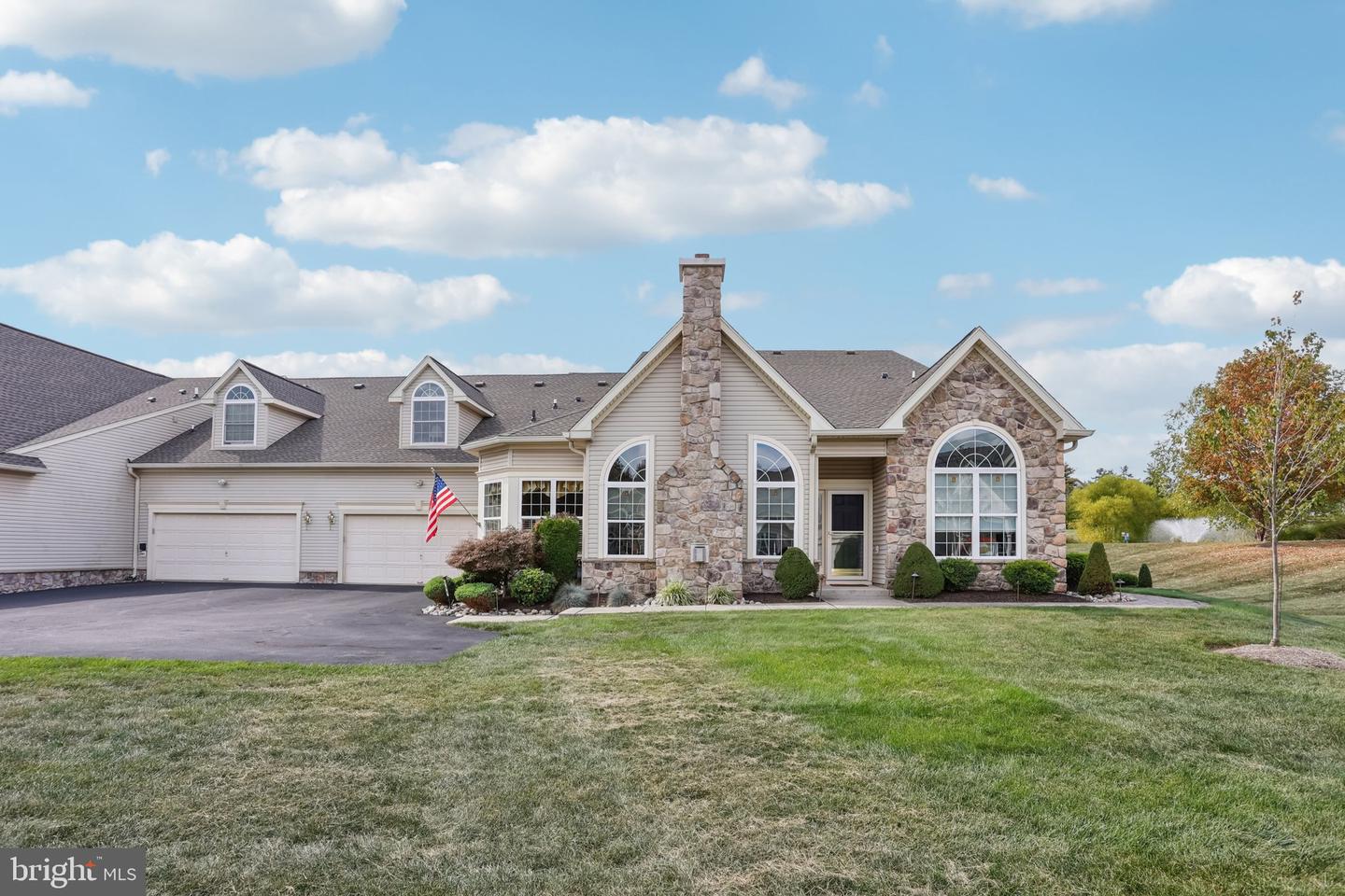 100 Villa Drive, Warminster