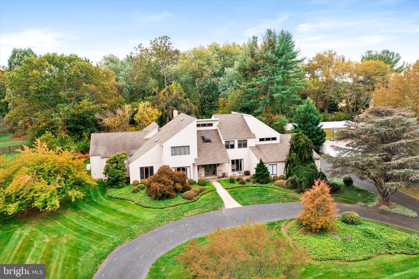1569 Doe Trail Lane, Yardley